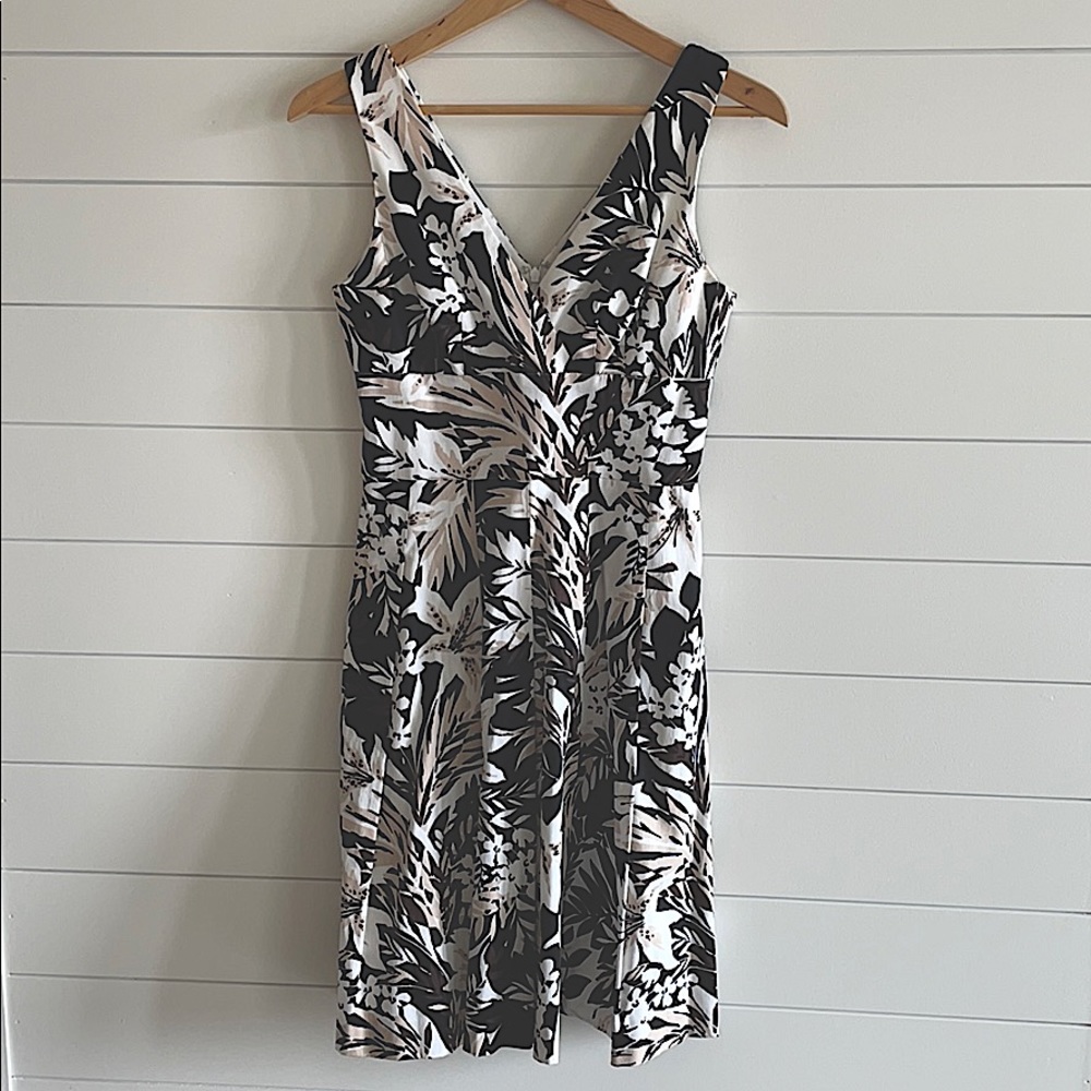 White House Black Market floral dress